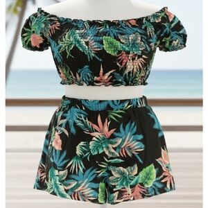 Tropical Hibiscus 2-Piece Set - Girls Crop Top & High-Waisted Shorts - Size xs